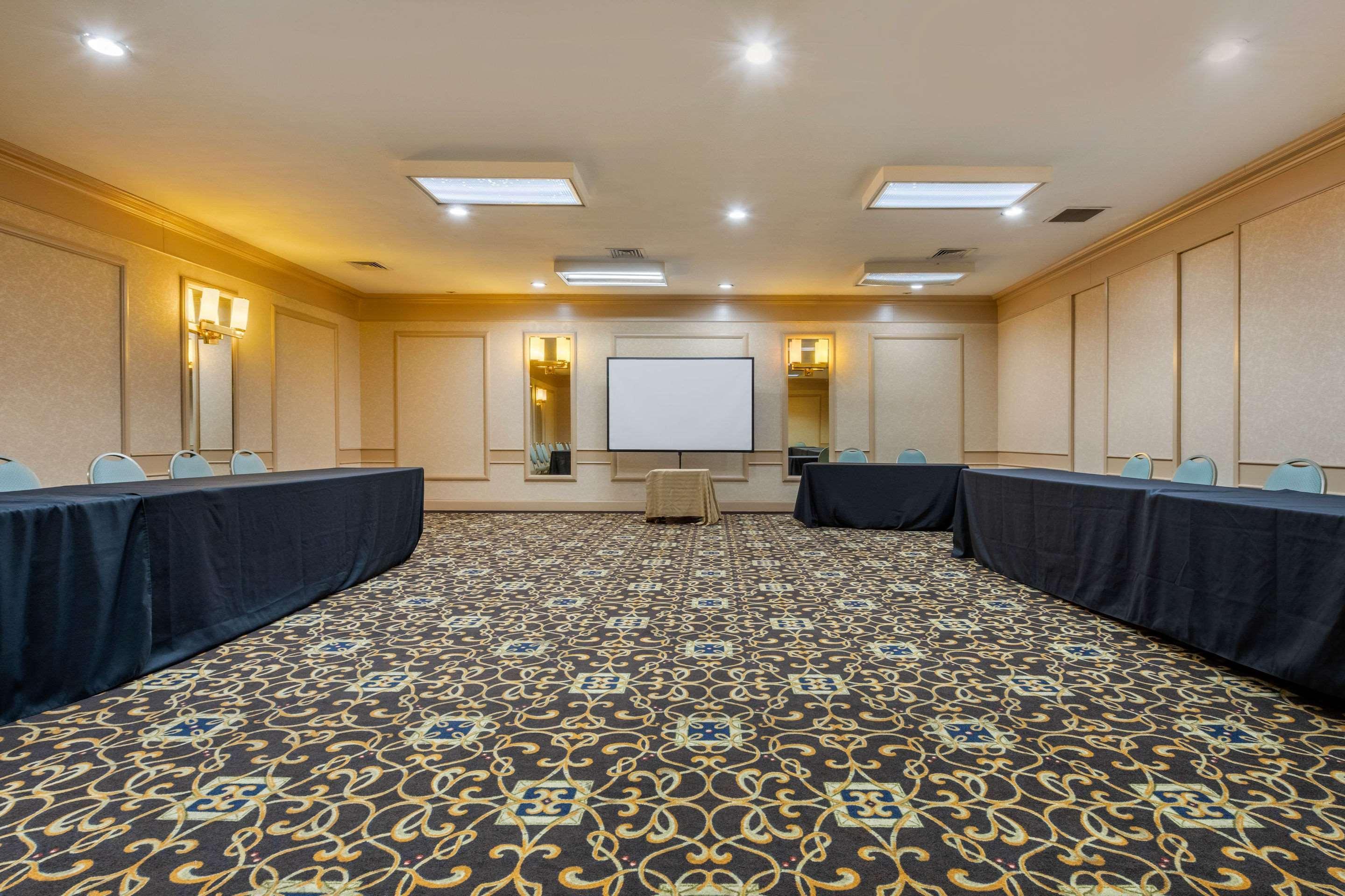Clarion Hotel And Conference Center Harrisburg West New Cumberland Εξωτερικό φωτογραφία